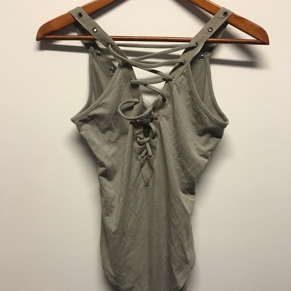 🌸Forever 21 light army green body suit